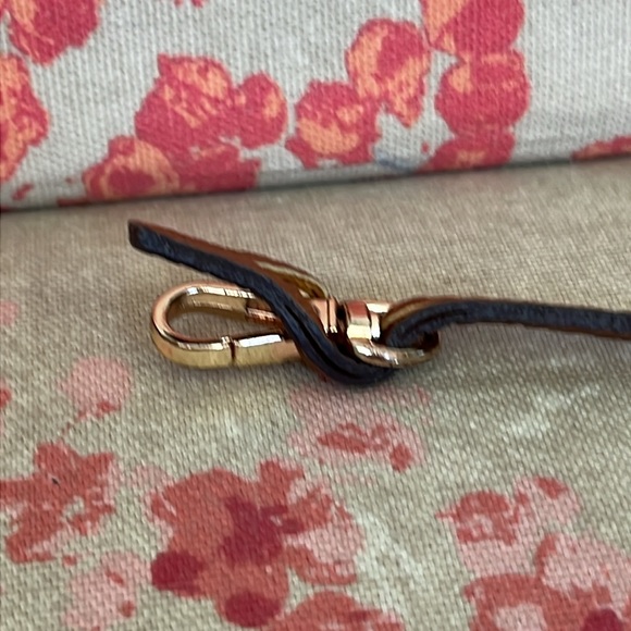 Lucky Brand Faux Leather Brown Small Pouch Zipper Bag, Make Up, Travel, Flat - Picture 4 of 11